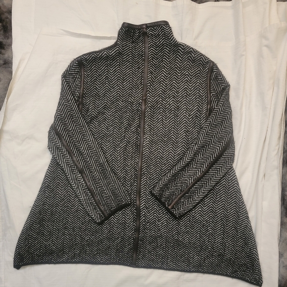 Tom Ford leather trimmed cashmere blend sweater size Large - Picture 14 of 16